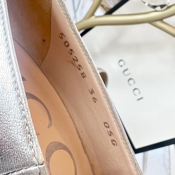 Gucci “Virginia Heart 95 mm Heart” Silver Leather Pumps - Picture 8 of 12
